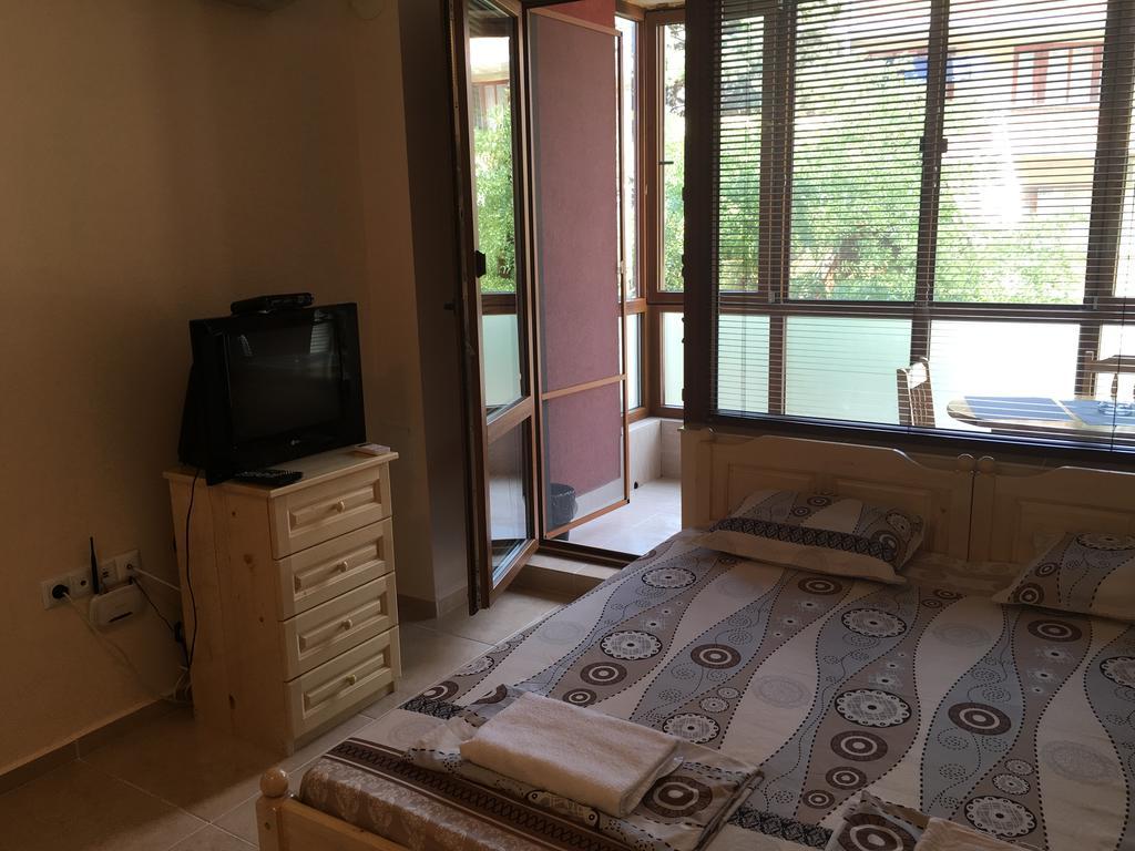 Apartment Martin Beach Pomorie Extérieur photo
